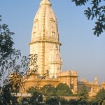 Explore the Sacred Mrityunjay Mahadev Temple in Varanasi