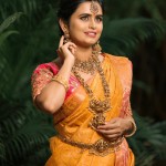 The Timeless Elegance of Banarasi Sarees: A Dive into Tradition and Luxury