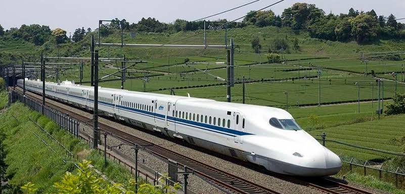 Varanasi-Howrah Bullet Train: 3 Hours