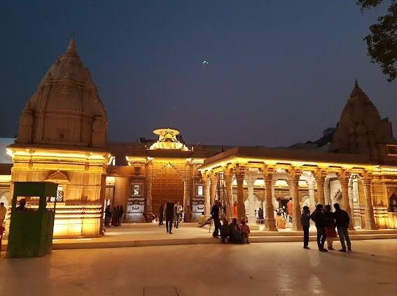 VVIP  Kashi Vishwanath Temple