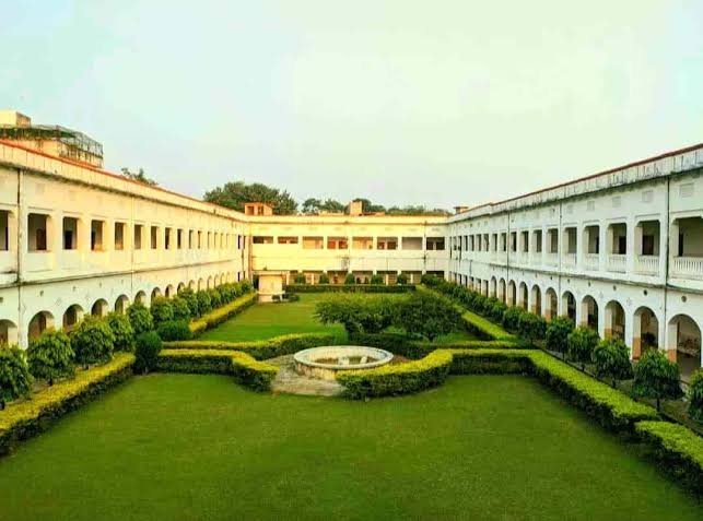  Mahatma Gandhi Kashi Vidyapith